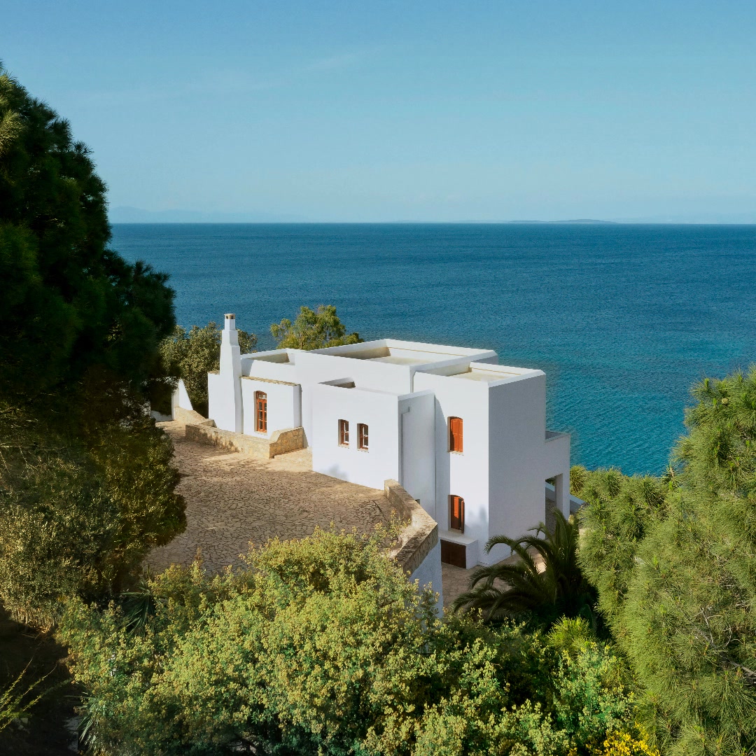 Airbnb Facebook ad: Tuto: vivre un été de wouf