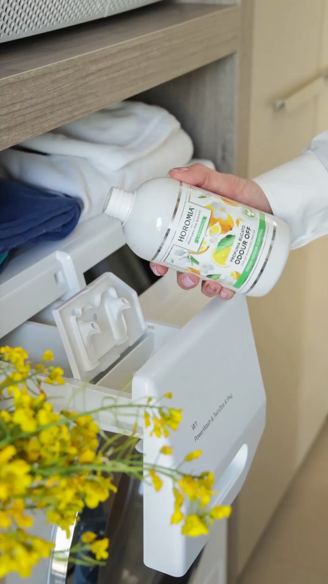 Essenze profuma bucato Horomia Facebook ad: Poche gocce del profuma bucato ODOUR OFF di…