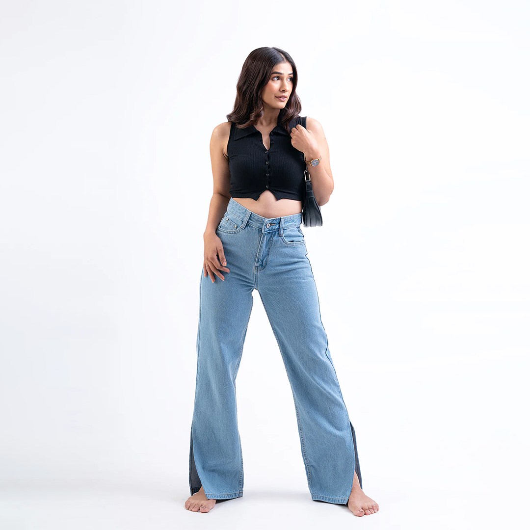 Stylish Wodrobe by Khushi Facebook ad