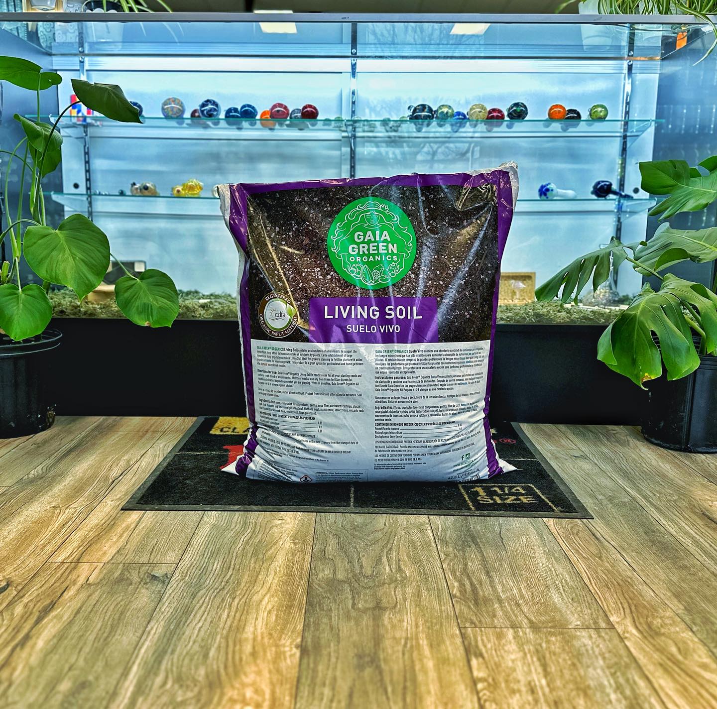 Groovy Glassware - Zanesville Facebook ad: Gaia Green Living Soil available here!