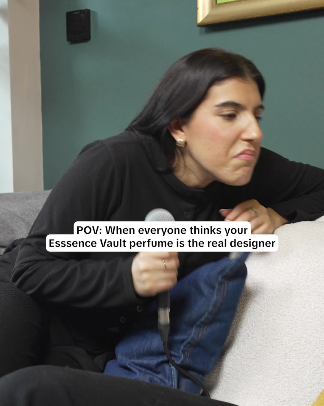 The Essence Vault Facebook ad: Designer Inspired Fragrances For Less