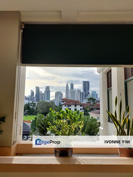 EdgeProp.my Facebook ad