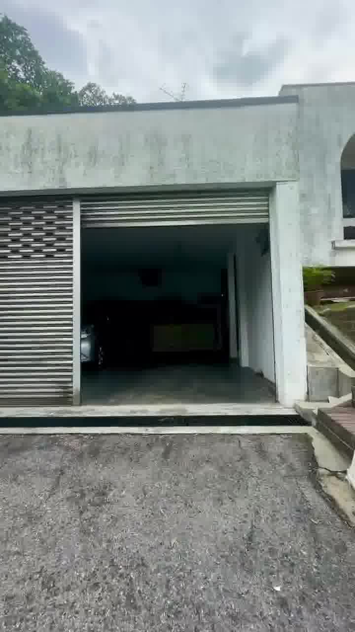 PropNex Malaysia - Kevin Yai Facebook ad: Living in a bungalow is no longer just a dream.