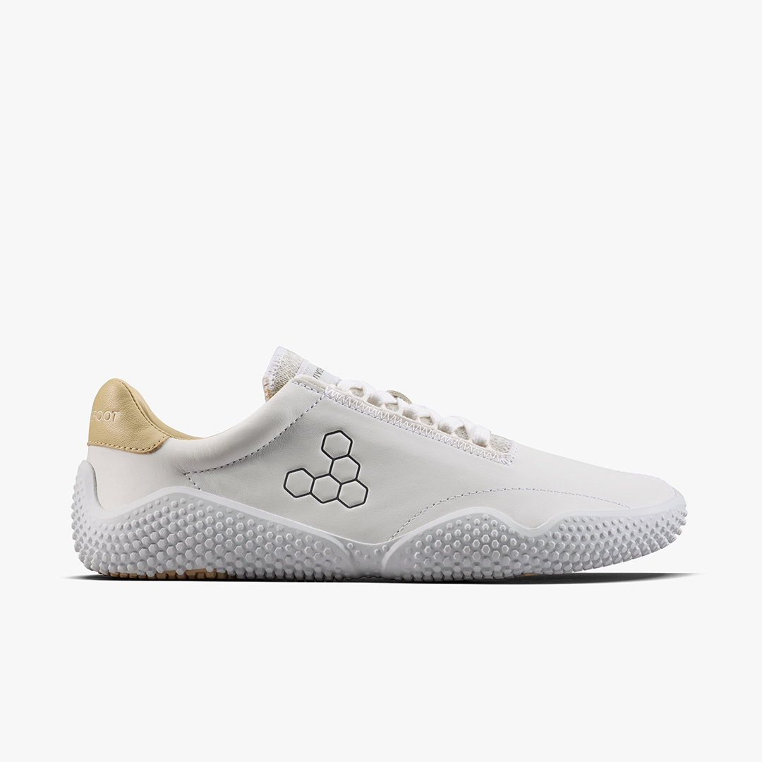 Vivobarefoot Facebook ad