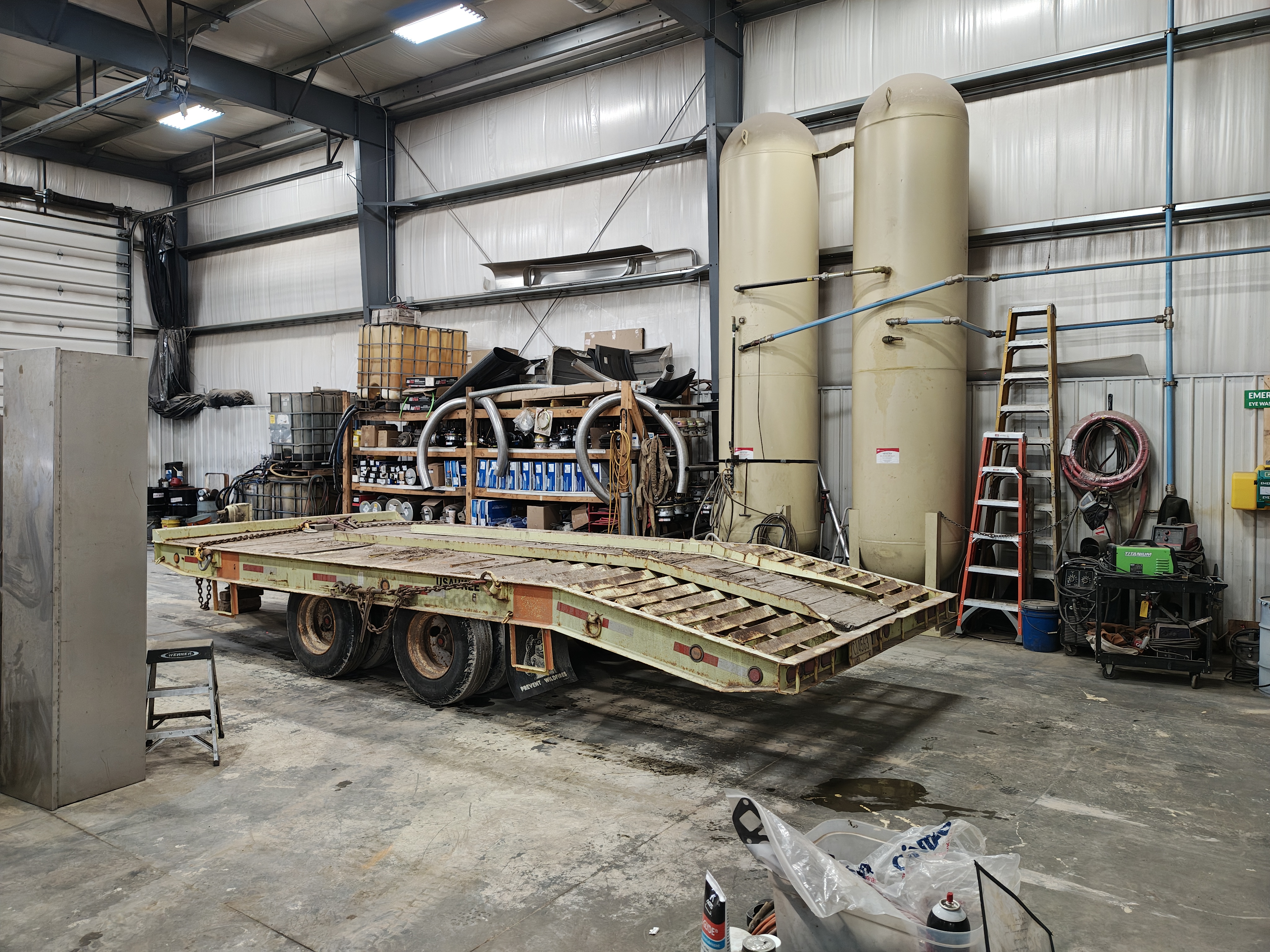 Starzer Repair, Spraypainting & Sandblasting, LLC Facebook ad