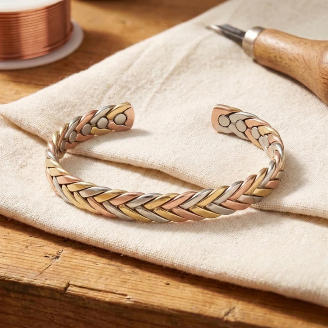 Ella's Copper Facebook ad