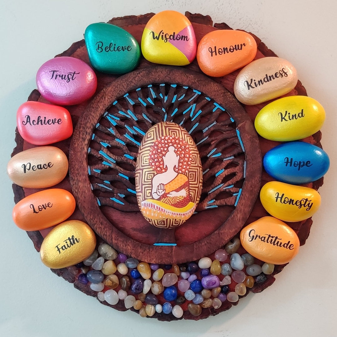 BatoonyRocks Facebook ad: Each Batoony Pebble Art Frame tells a story…