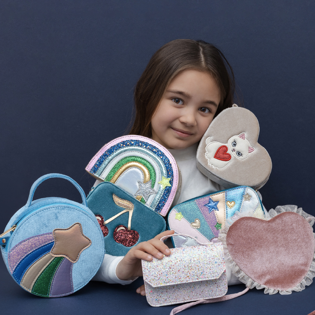 Mimi and Lula Facebook ad