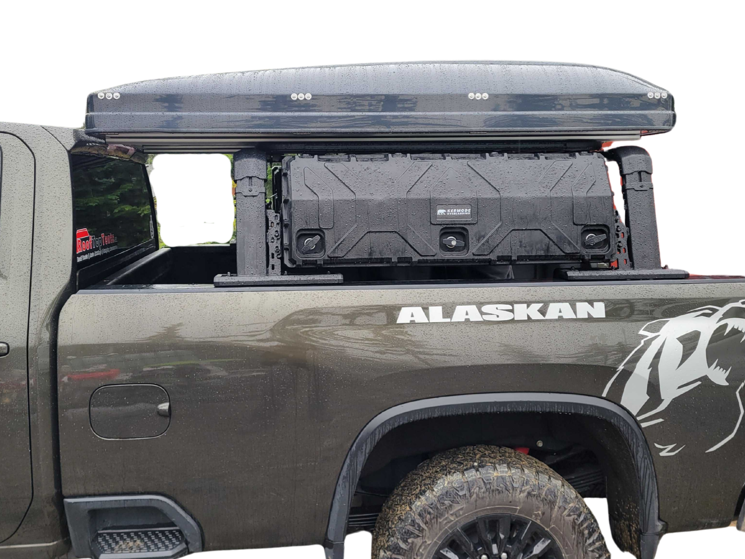 Roof Top Tents Facebook ad from Apr 13, 2026