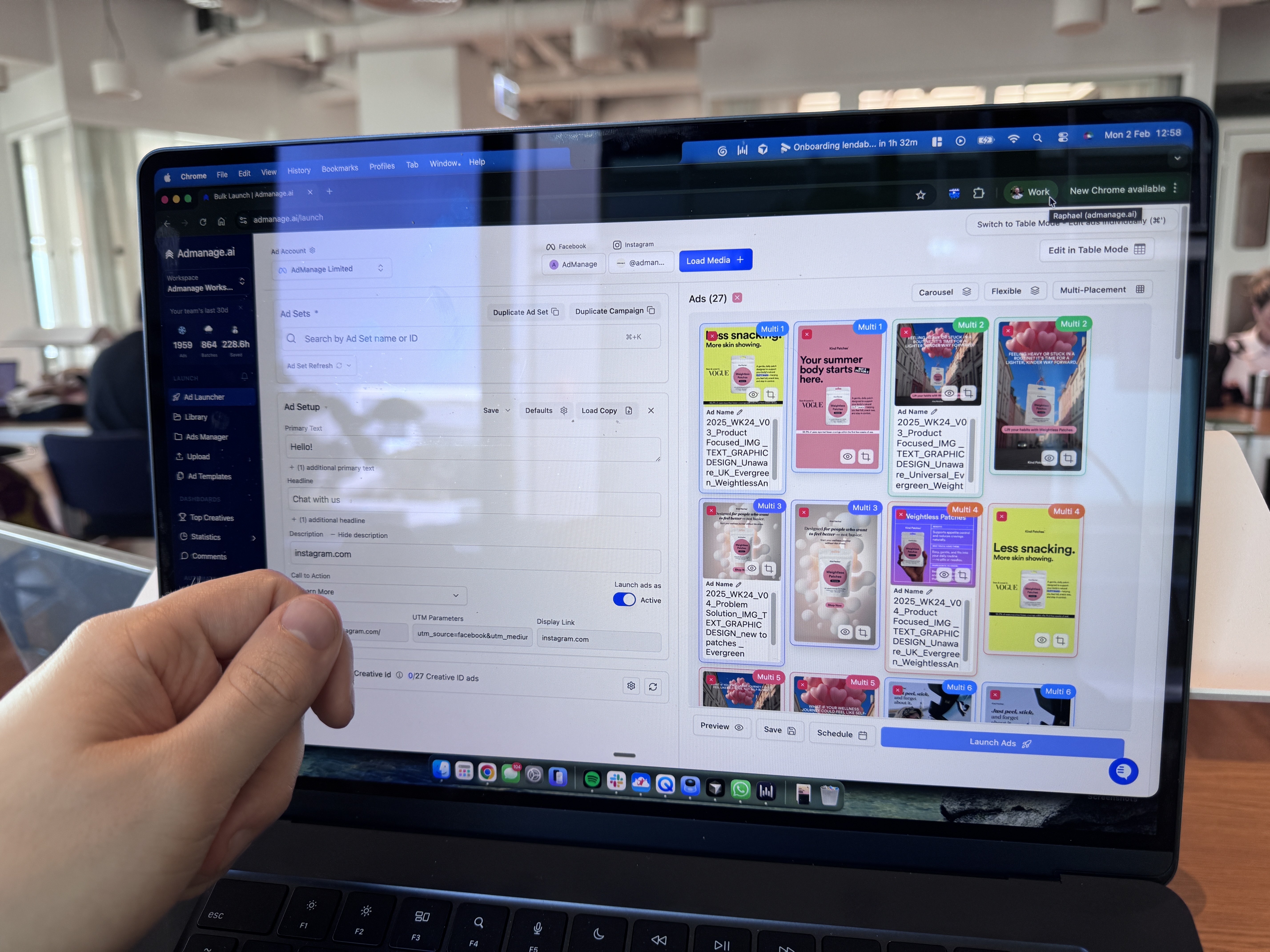 AdManage  Facebook ad