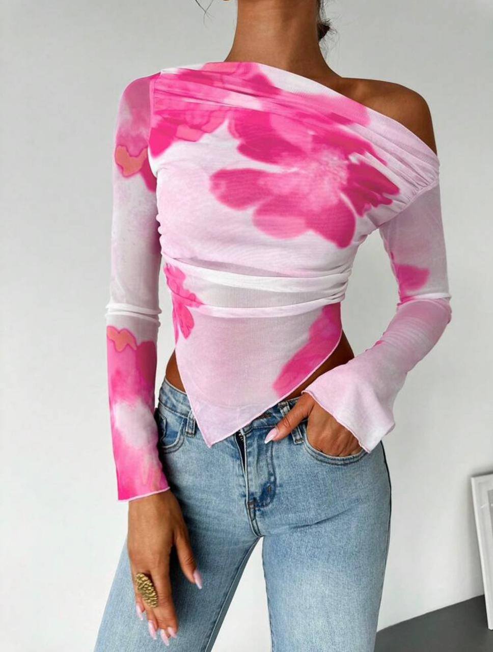 Zelora Clothing Facebook ad: Shein Crop Tops