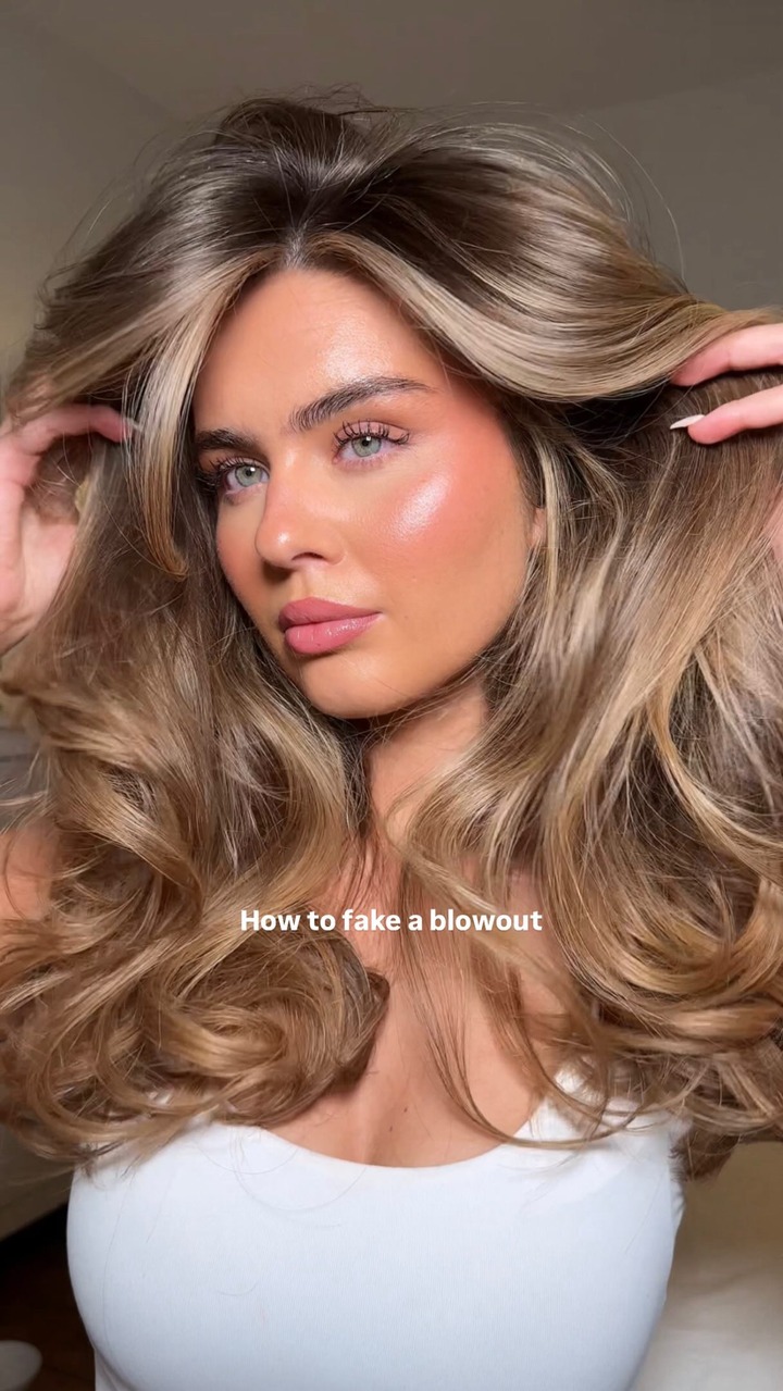 Beauty Works Luxury Hair Extensions Facebook ad: AD The quickest bouncy blow you’ve ever seen