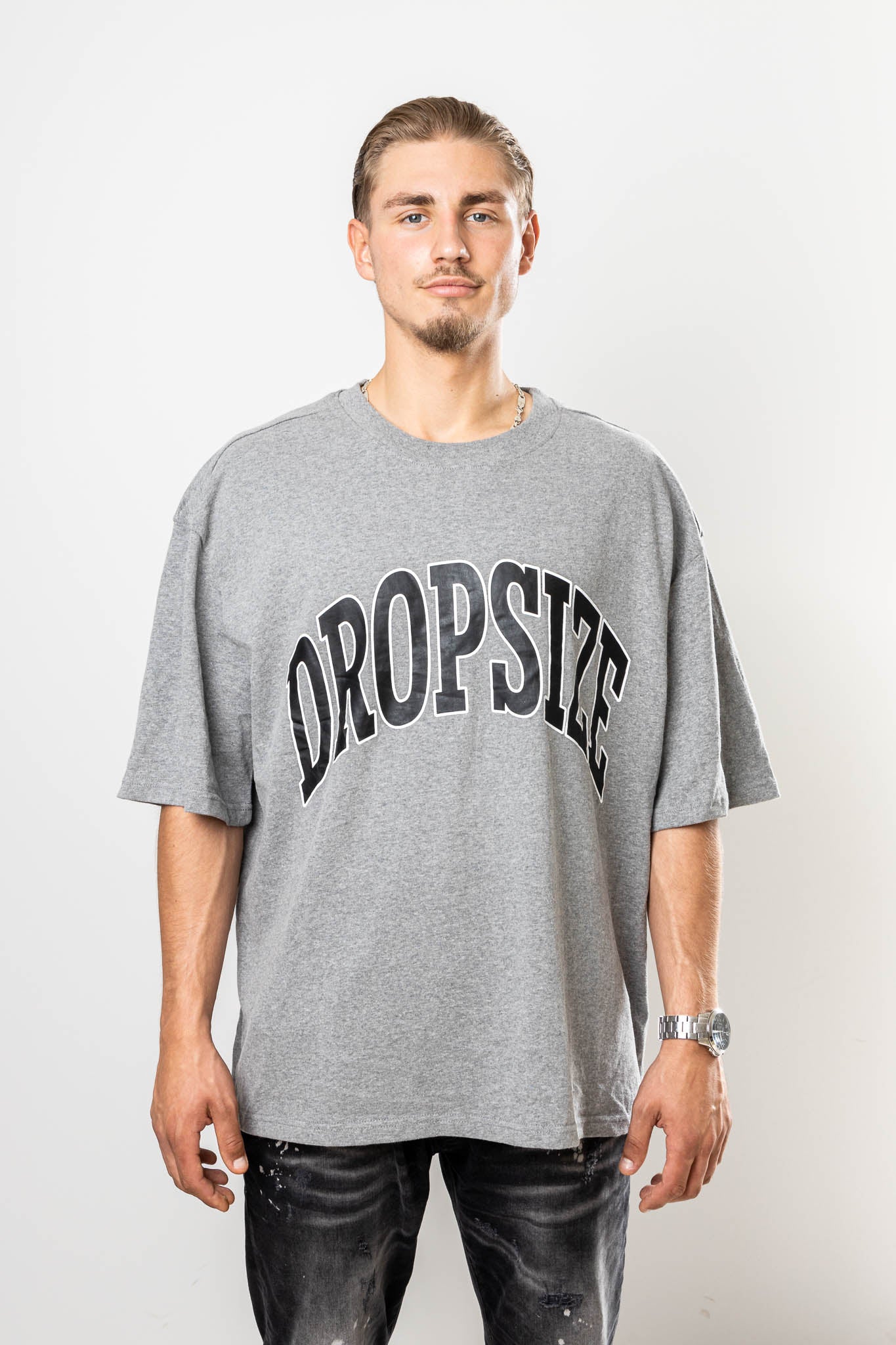 Dropsize Clothing Facebook ad: Dropsize Young Fashion!