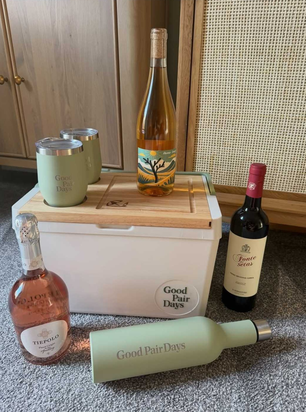 Good Pair Days Facebook ad: While stock lasts!
