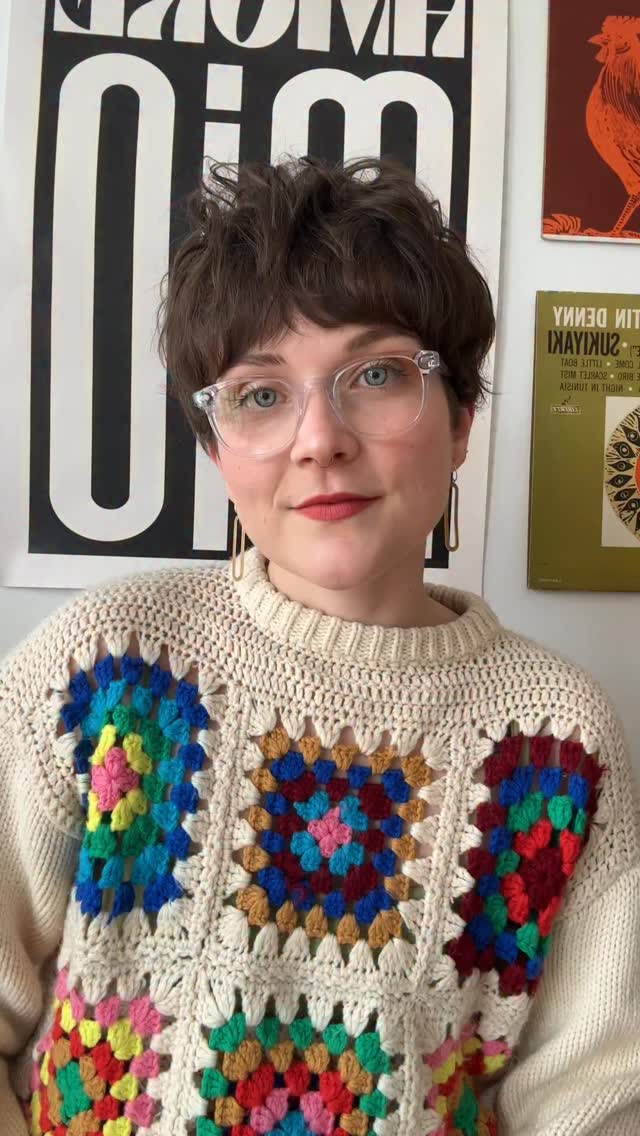 Pair Eyewear Facebook ad: im having FUN with my frames these days…