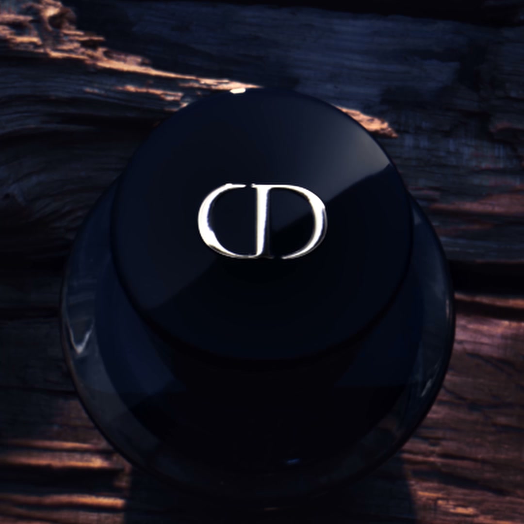 Dior Facebook ad: SAUVAGE EXTRAIT
