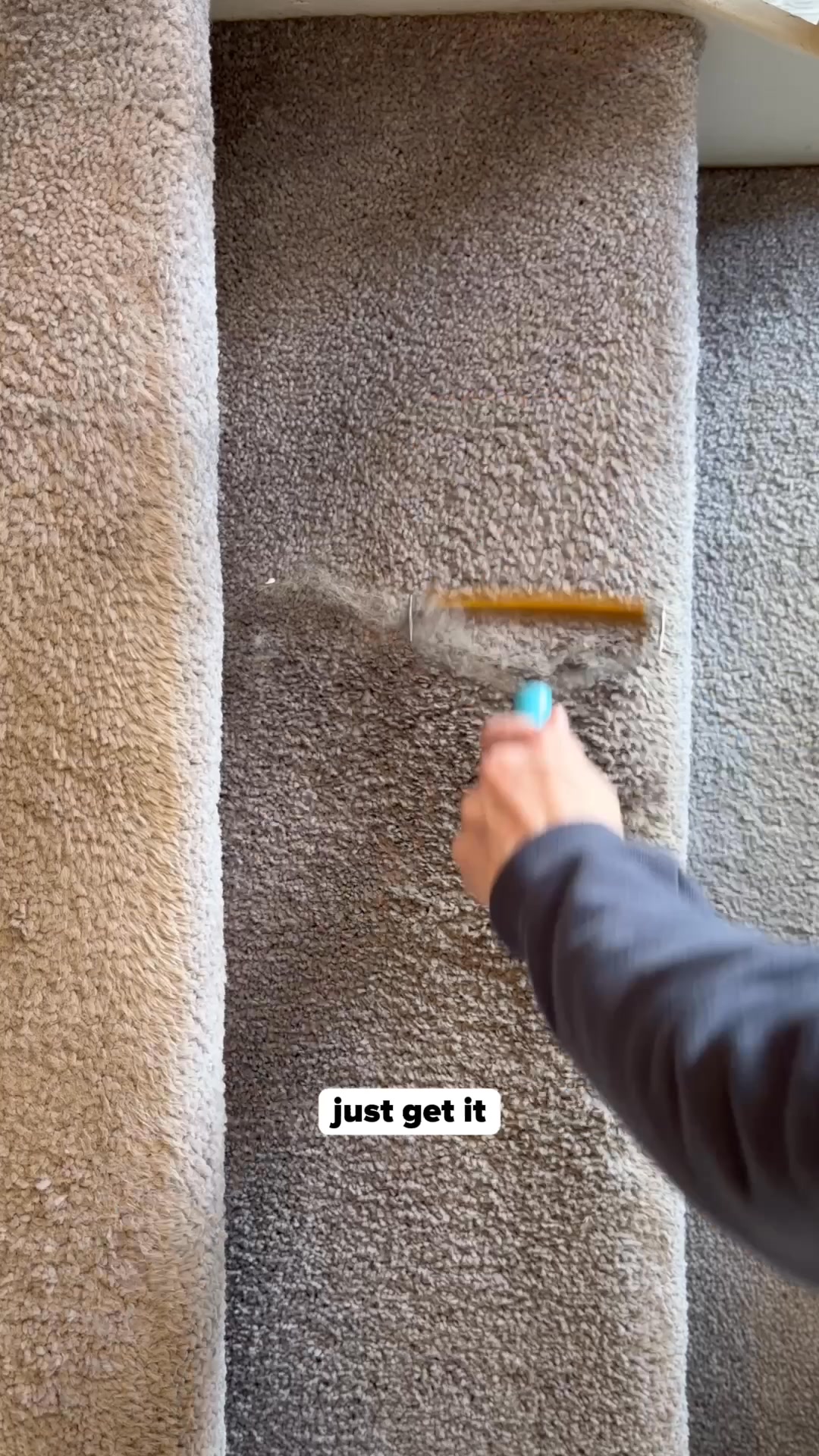 Uproot Clean Facebook ad: That musty smell in your house isn't your…