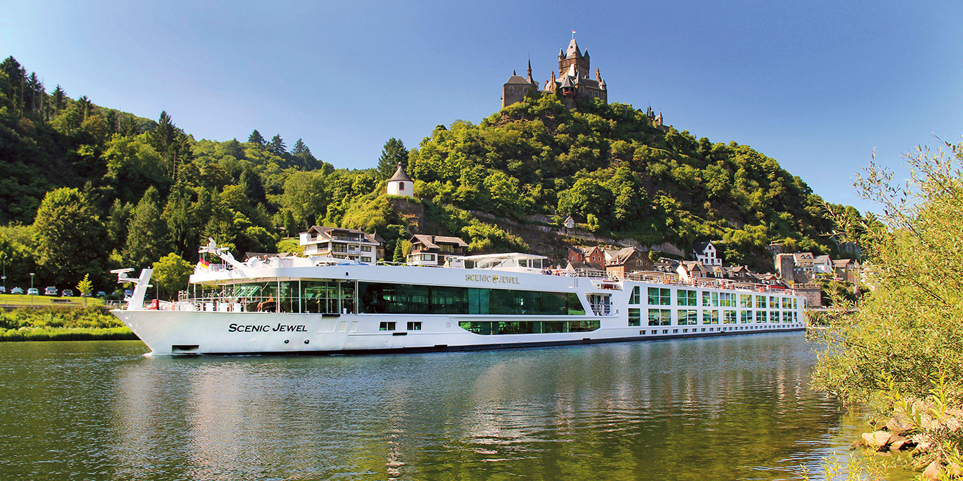 Voyages.Golf Facebook ad: For Discerning Golfers, these small-ship, small-group…