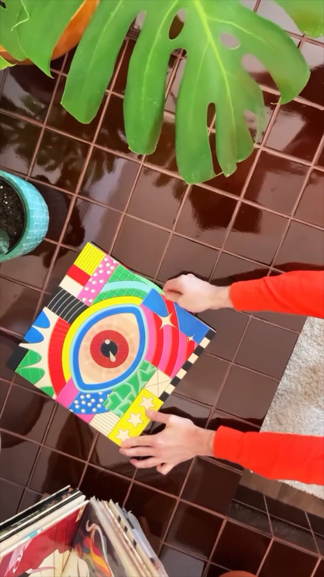 VINYL MOON Facebook ad: A New Vinyl Mix Every Month