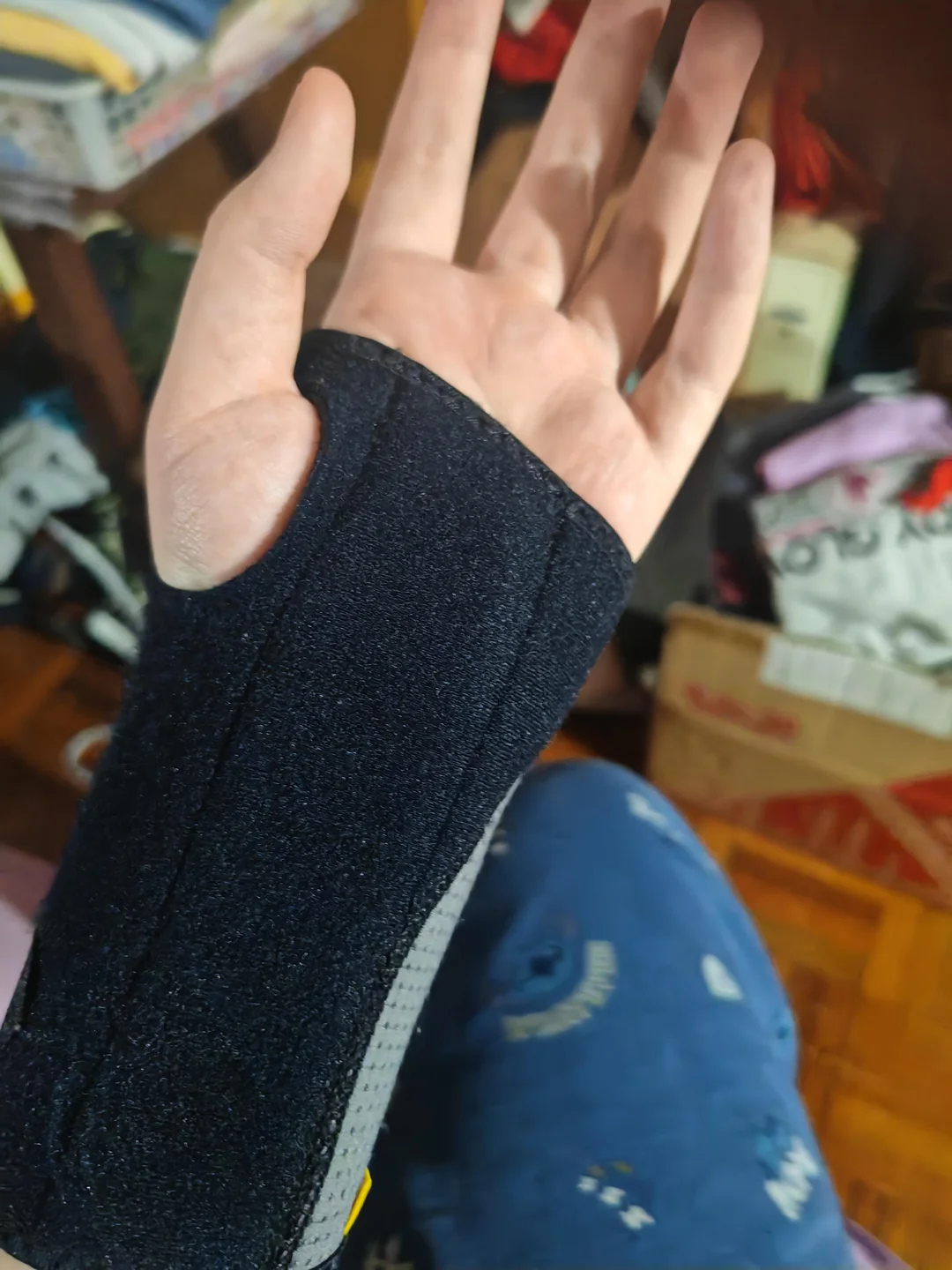 Carpal Tunnel Support Community Facebook ad: Feel Like Yourself Again