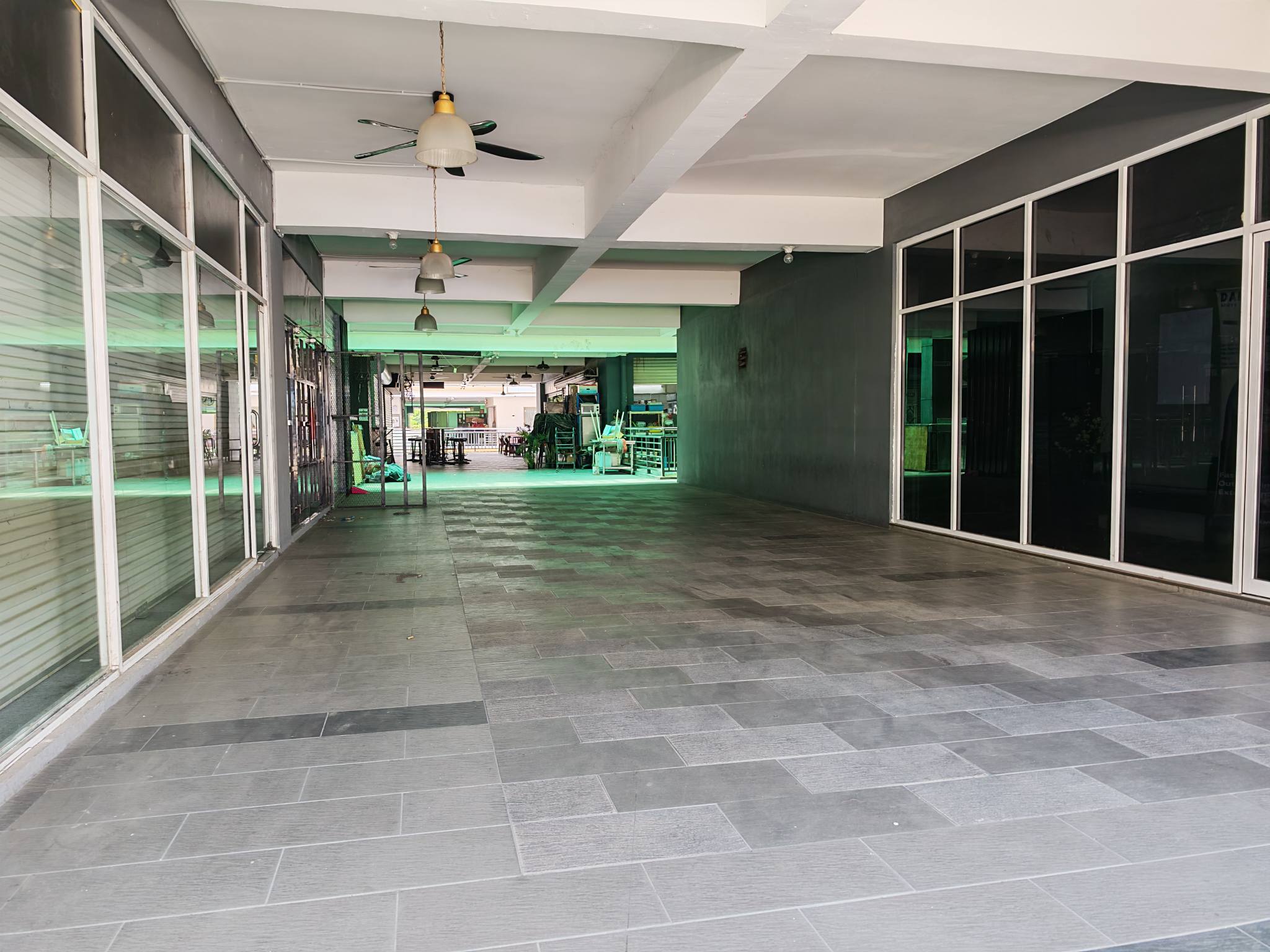 PropNex Malaysia - Florence Leo Associate Facebook ad: WhatsApp: https://wa.link/hdnxwz