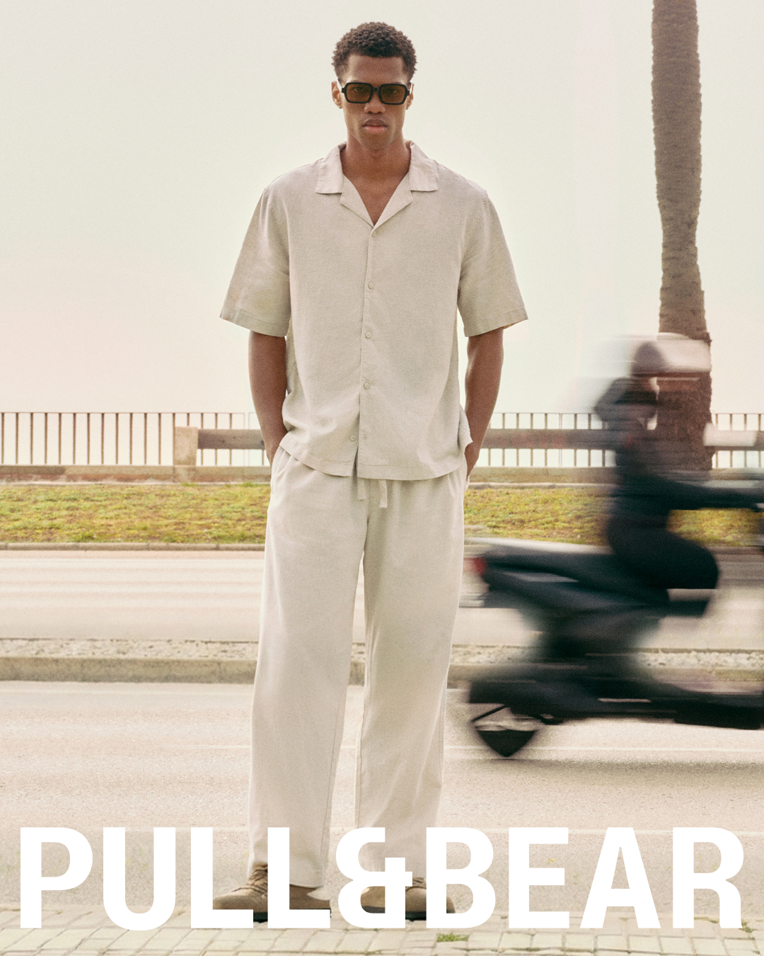 Pull&Bear Facebook ad