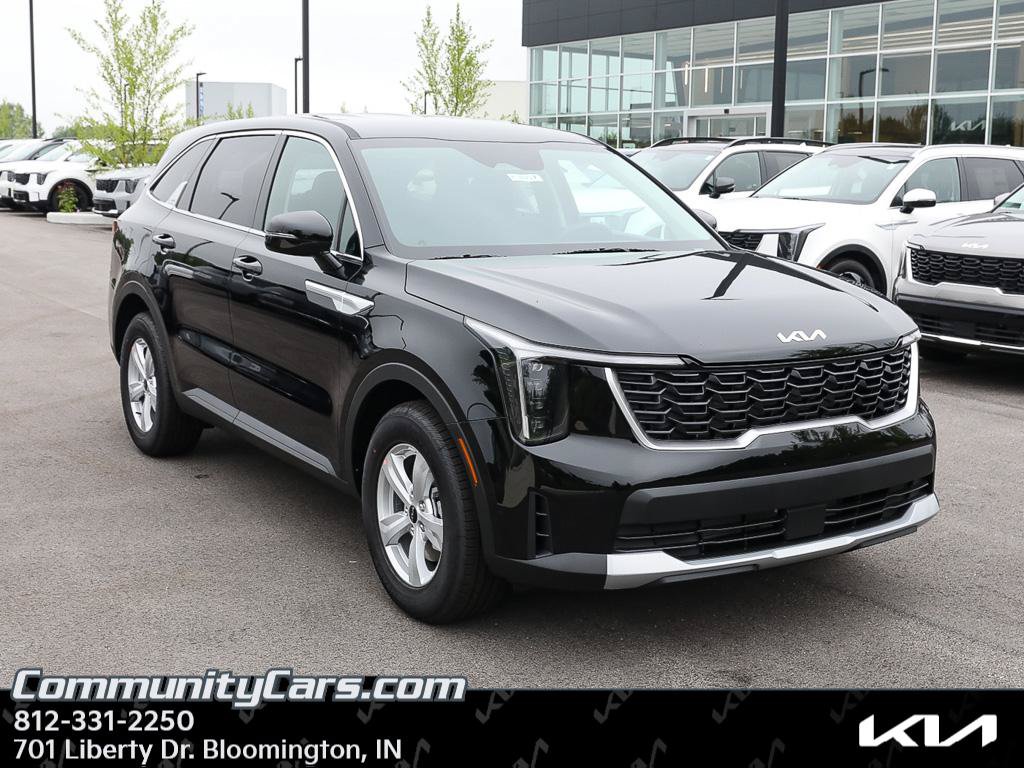 Community Kia of Bloomington Facebook ad from Jul 12, 2026