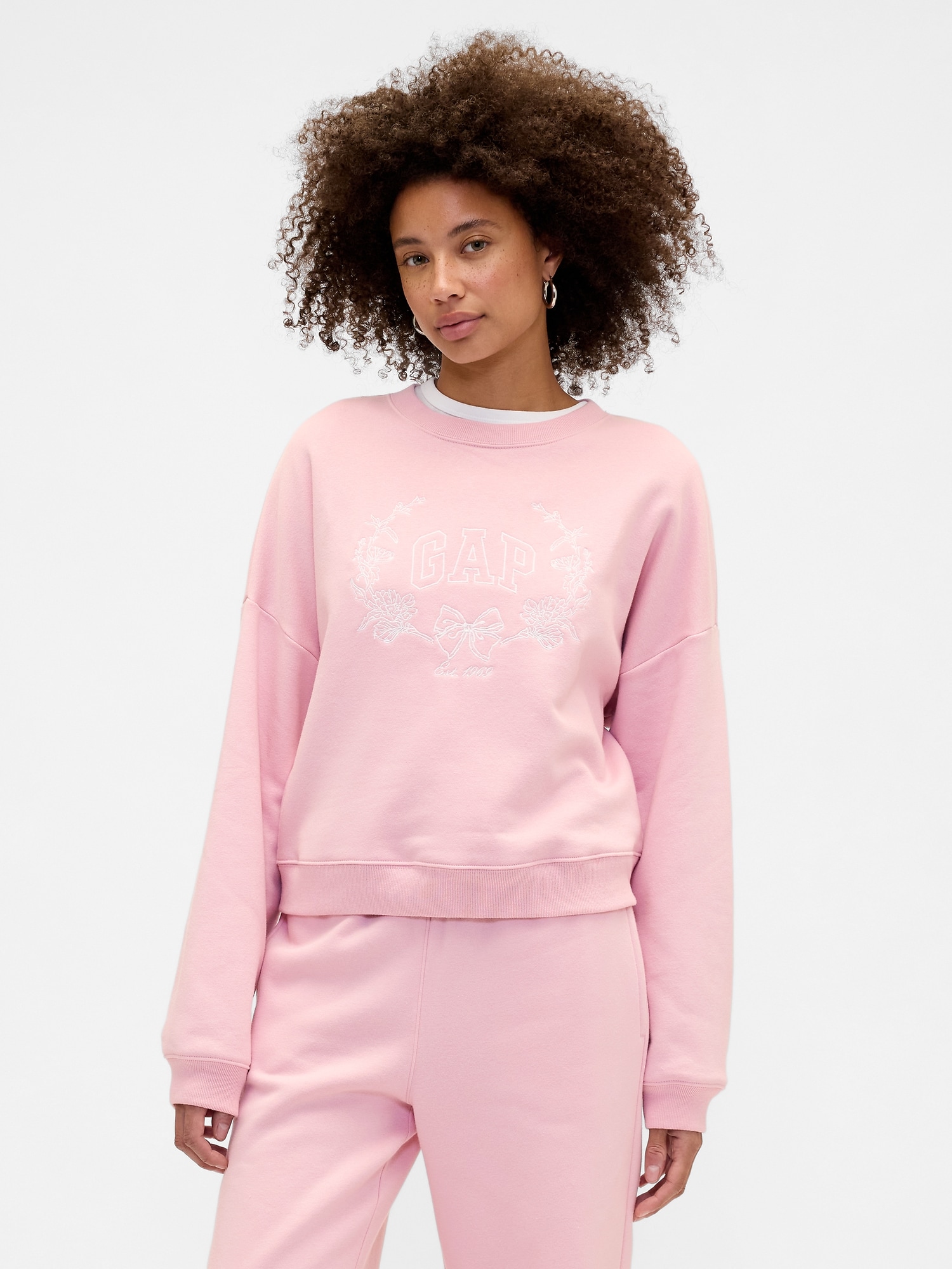 Gap Factory Facebook ad: Up to 75% off sitewide.