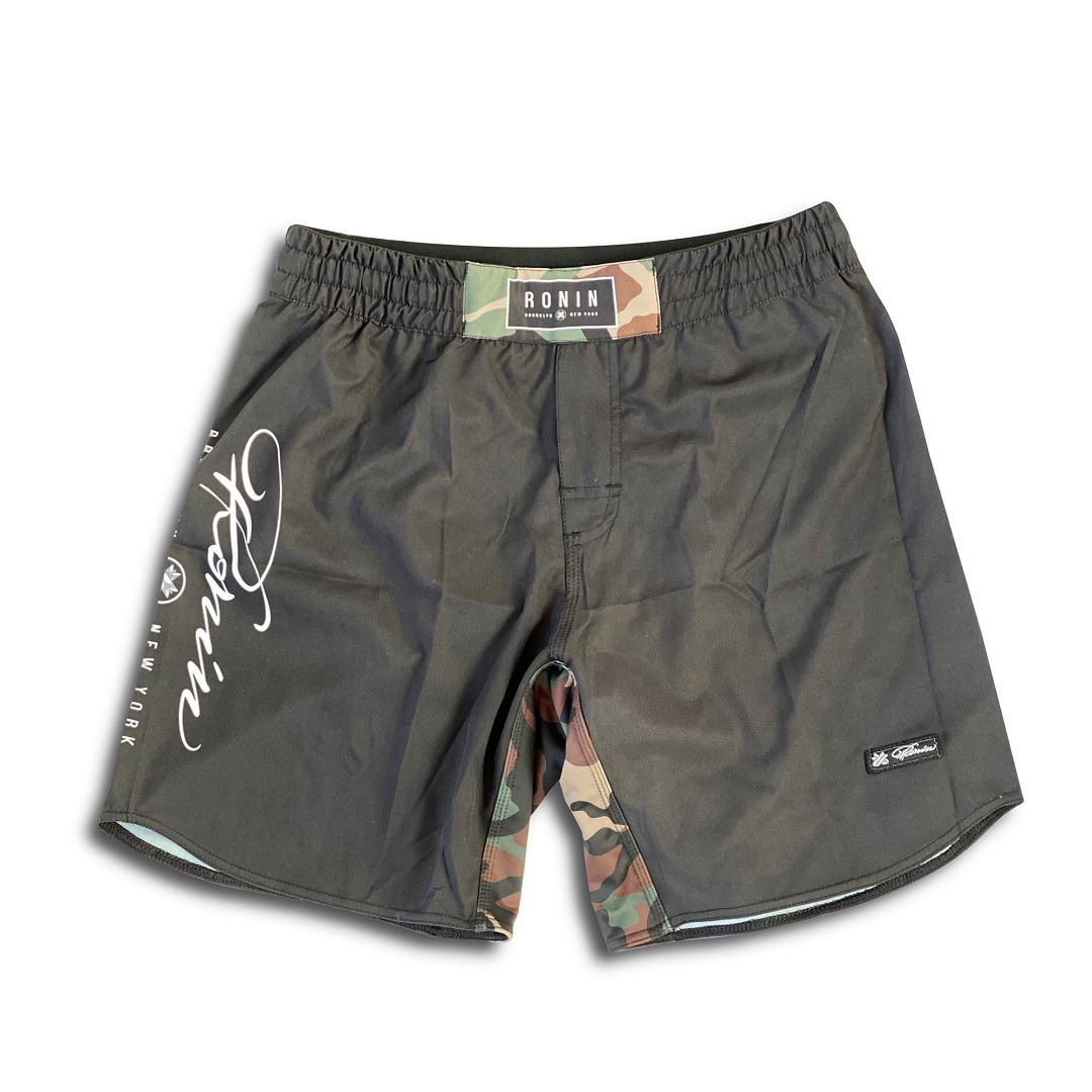 Ronin Brand Facebook ad: Ronin Training shorts ideal for BJJ, Wrestling, MMA…