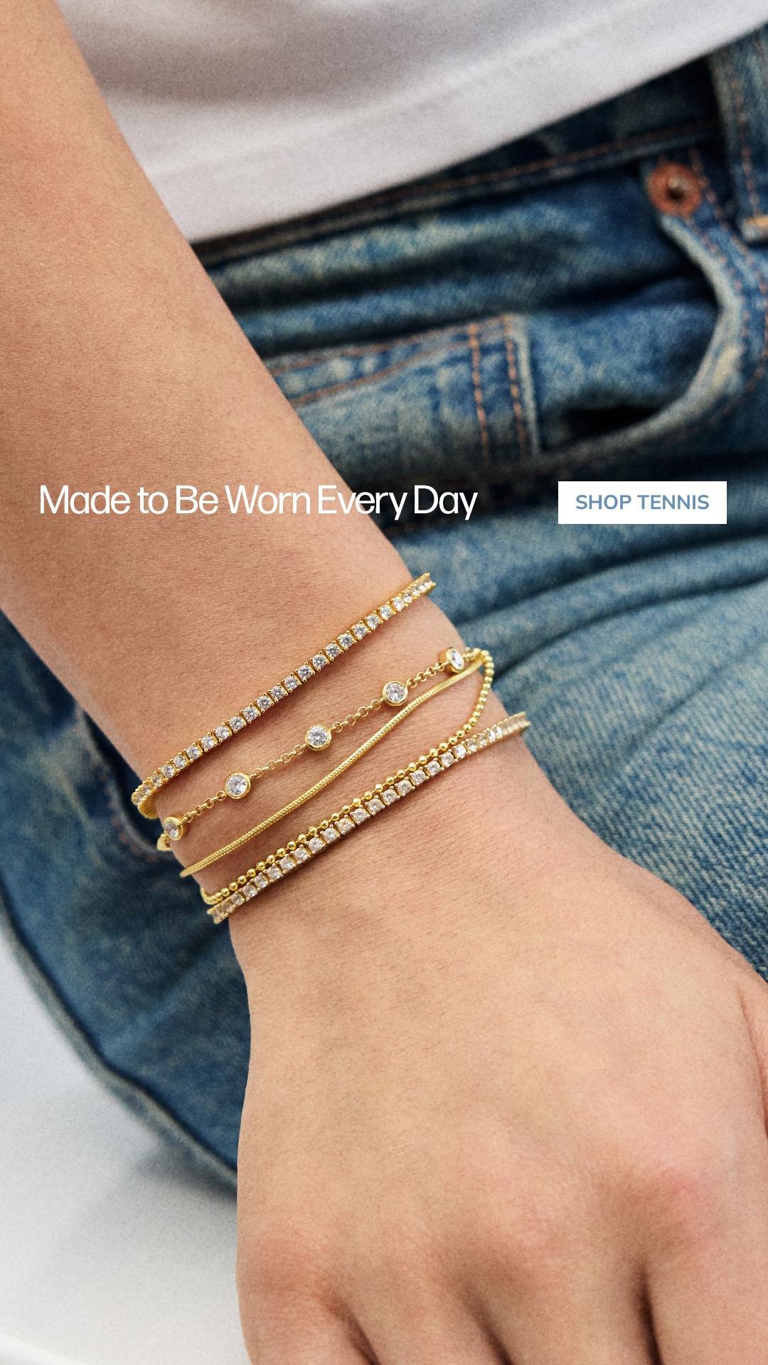 BaubleBar Facebook ad