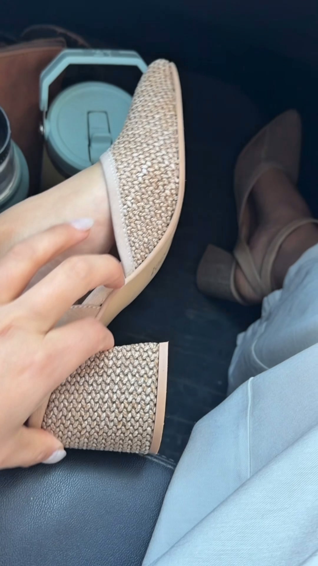 Calzado Femenino by Brukin Facebook ad: 6 cuotas sin interés + envío gratis a todo el país