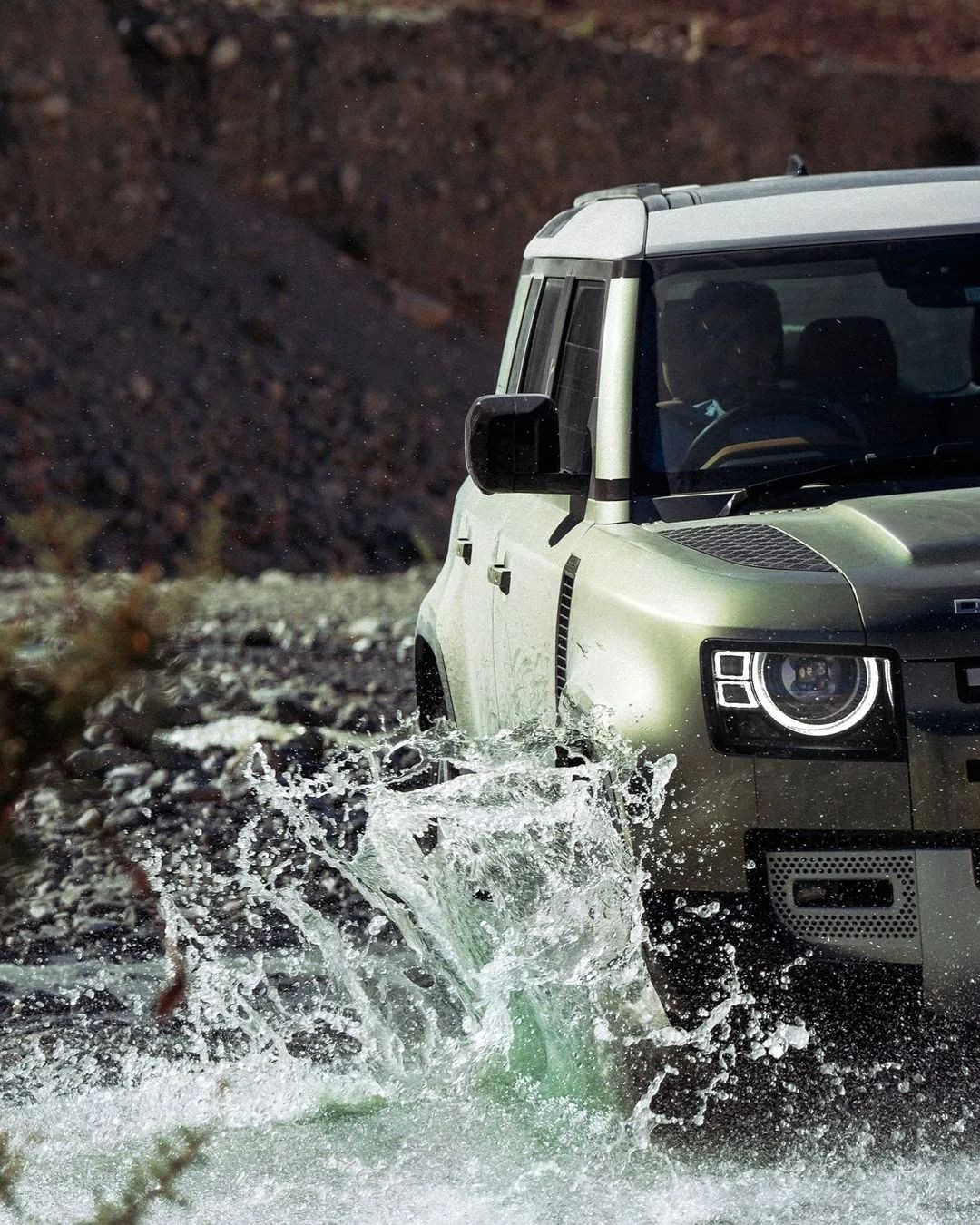 Land Rover I Ace Perkins Facebook ad: Never surface level.