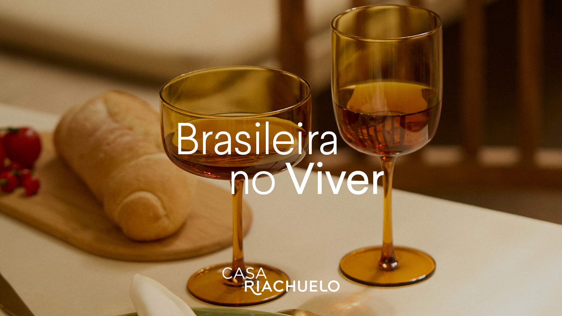 Casa Riachuelo Facebook ad: Um verão, muitos jeitos de viver