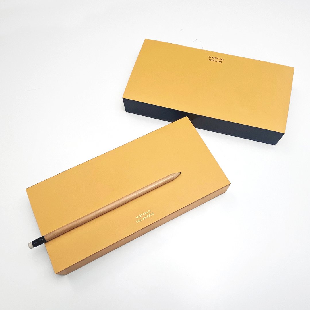 Wms & Co. Facebook ad: For those who prefer an ordered desk (and…
