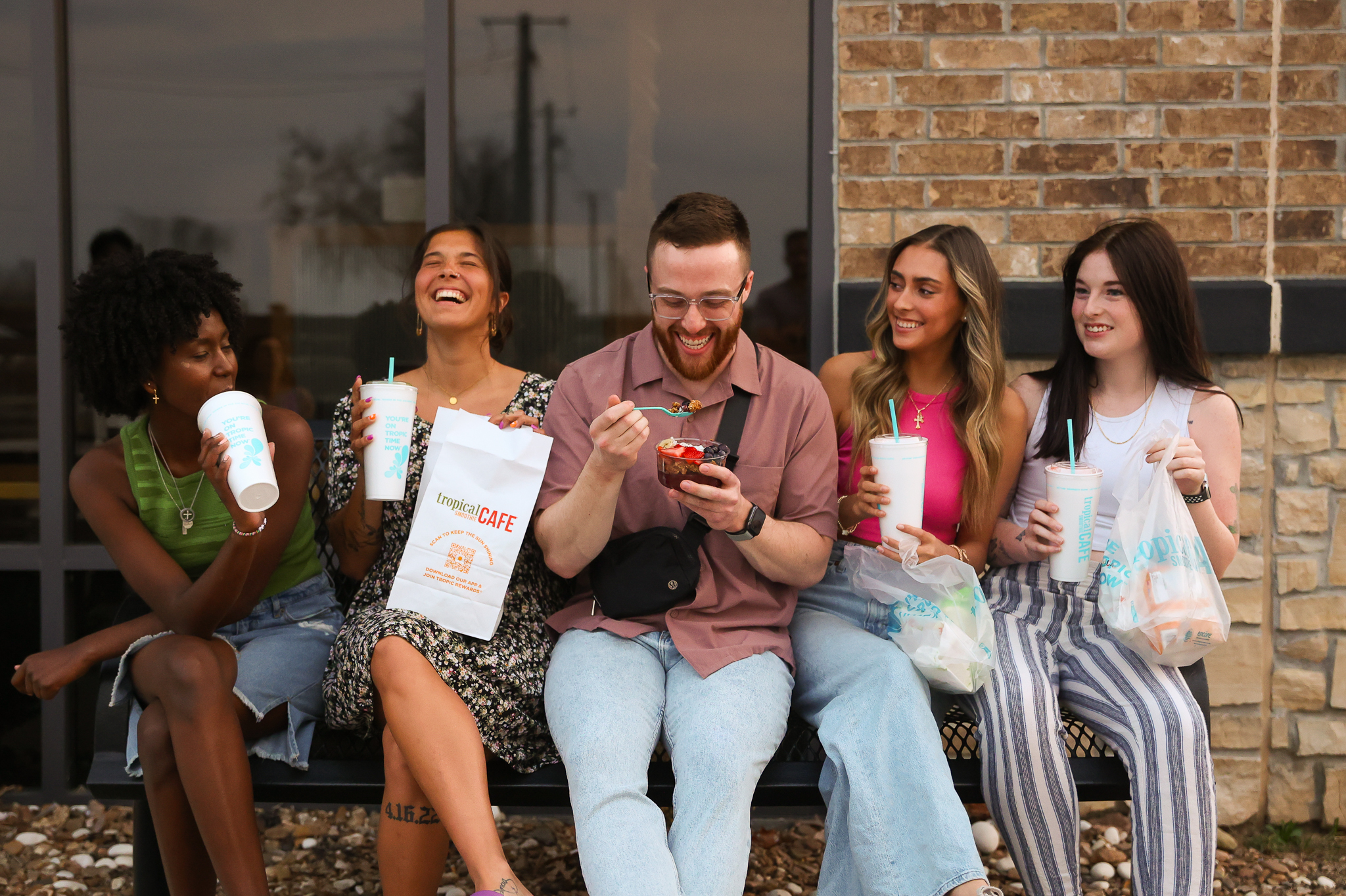 Tropical Smoothie Cafe Facebook ad: Grand Opening Celebration