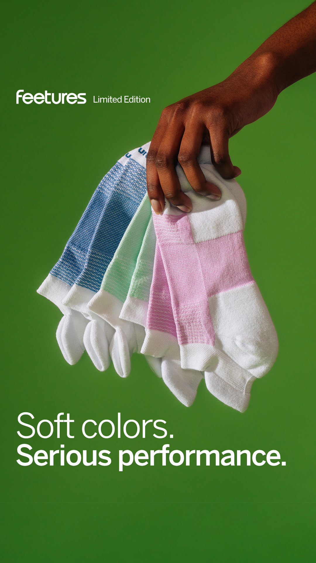 Feetures Facebook ad