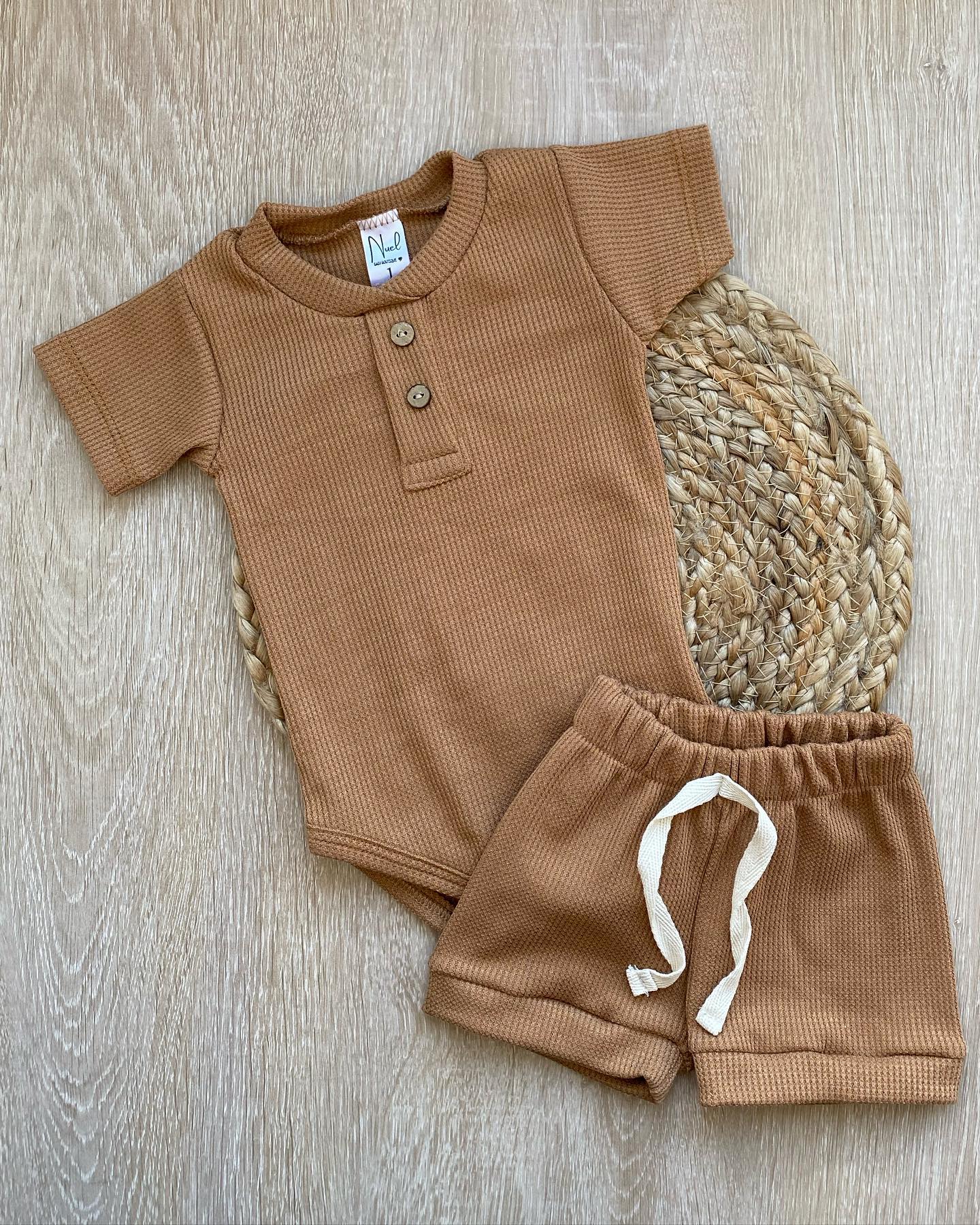 Nuel Baby Boutique Facebook ad: SÚPER INGRESO
