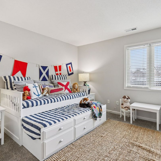 Zillow Apartments for Rent Facebook ad