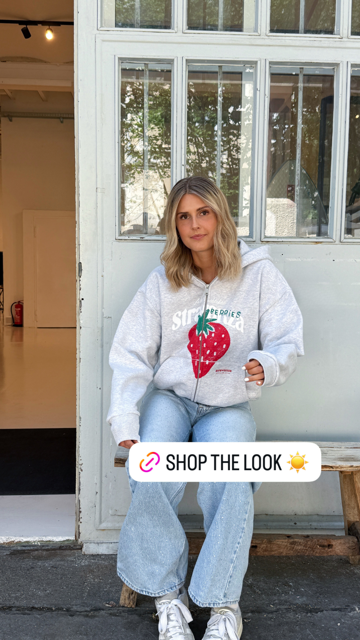 Strawanza Label Facebook ad