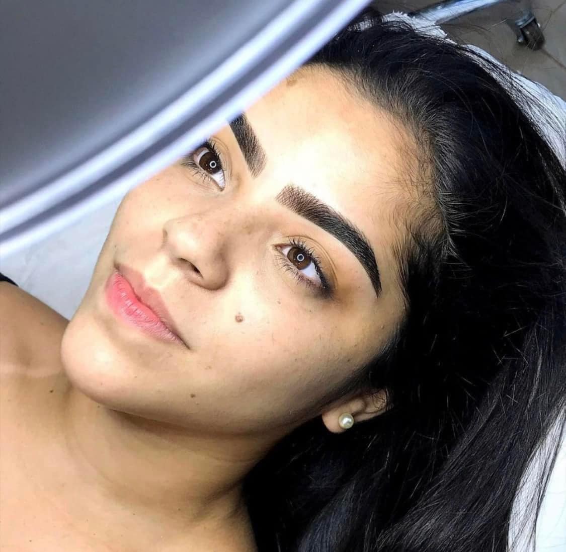 Beauty by Daysi Polinski Facebook ad: Microblading Eyebrows
