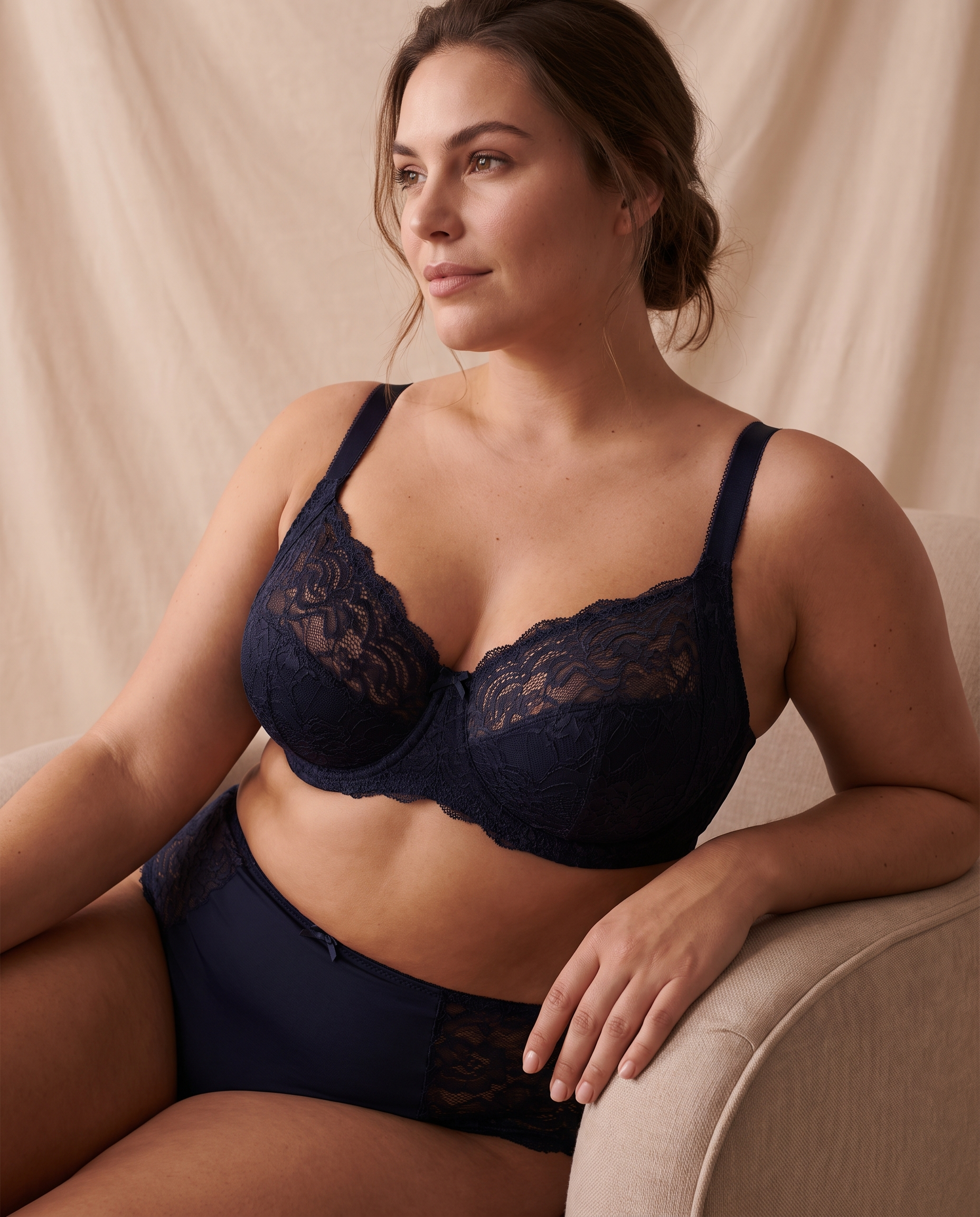 LACE Dessous Deutschland - Expertin für Große Cups Facebook ad