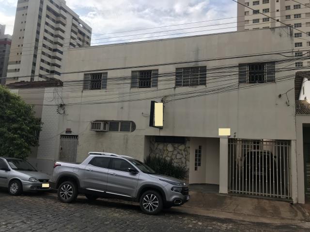 Ivan Negócios Imobiliários Facebook ad