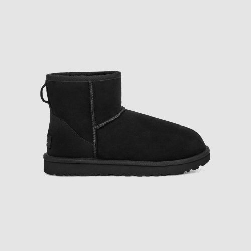 UGG Facebook ad