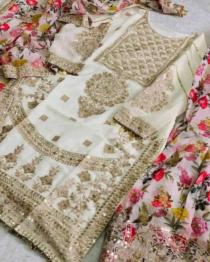 RJ Fashion point Facebook ad: It is our online business page