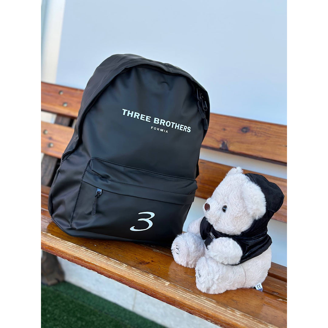 Three Brothers Formia Facebook ad