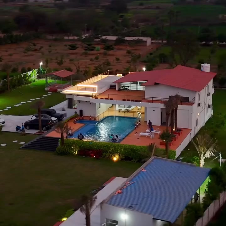 The Great Escape Farmhouse Facebook ad from Jul 11, 2026