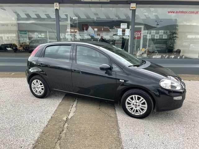 Pisca Pisca Facebook ad: Pesquisa entre os mais de 55.000 carros disponíveis…