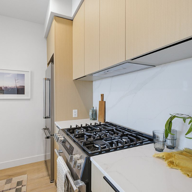 Zillow Apartments for Rent Facebook ad