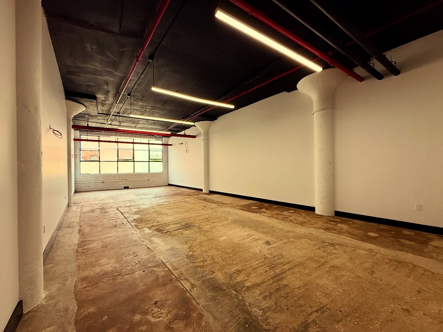 Dave Ratner NYC Facebook ad: 210 Cook | Industrial Office Lofts