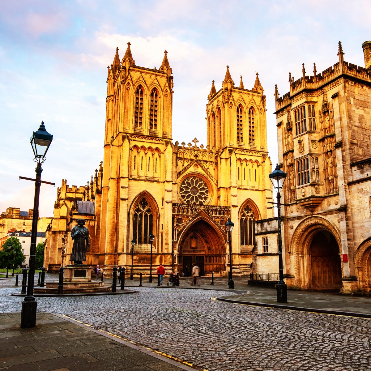 Your Local Financial Advice Facebook ad: Free Pension Consultation in Bristol & Surrounding BS…